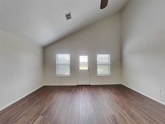Building Photo - 7234 Basque Country Dr