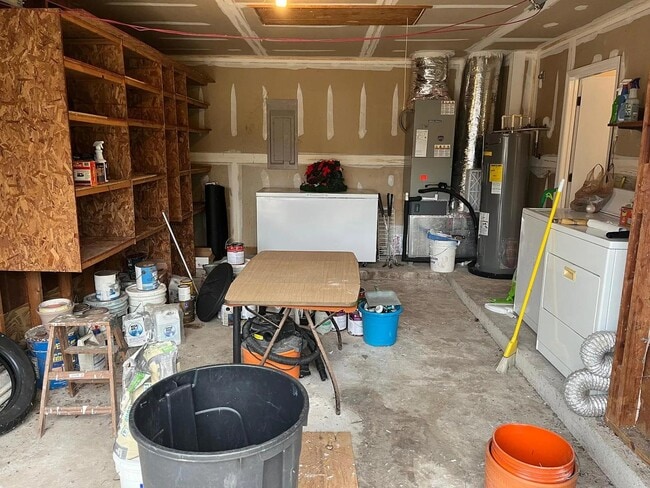 Building Photo - 224 Vista Grande Dr