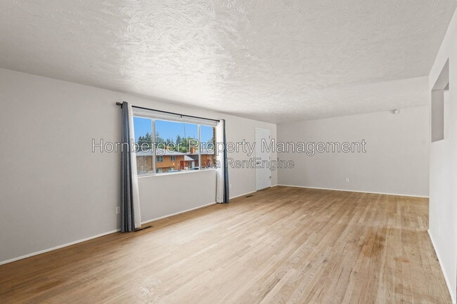 Building Photo - 9717 N Stevens St