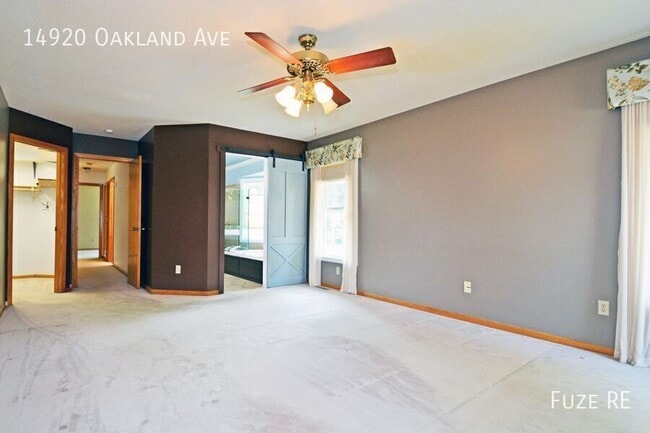 Building Photo - 14920 Oakland Ave