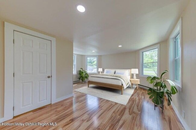 Building Photo - 3956 US-9W