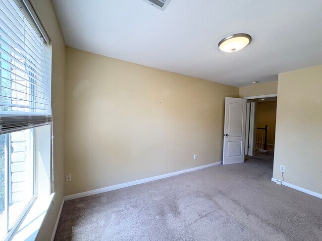 Building Photo - 3516 Bratton Heights Dr