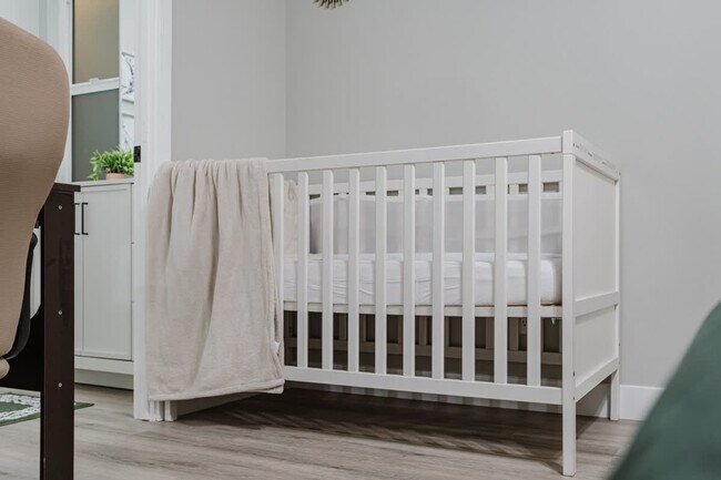 Building Photo - 9827 San Diego St