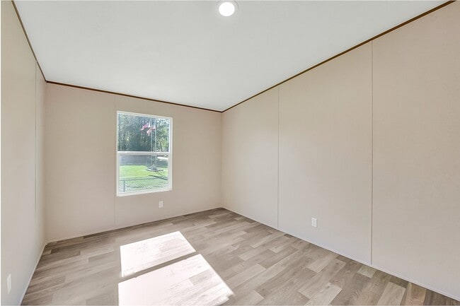 Building Photo - 25150 Faraway Ln