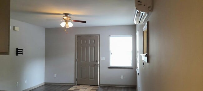 Building Photo - COMING  SOON - 2 Bedroom house located in ...