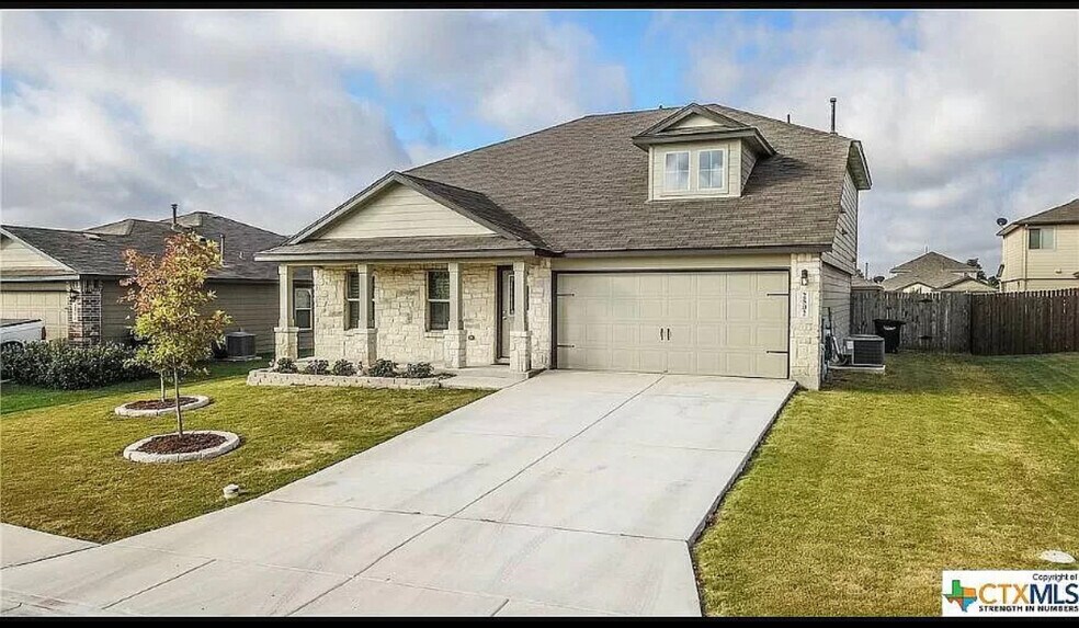 Building Photo - 2502 Diamondback Trl