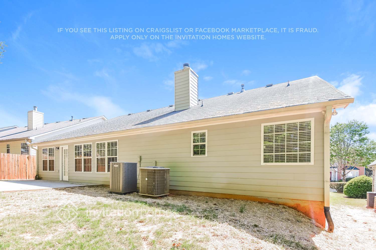 Building Photo - 1320 Martins Down Dr SE