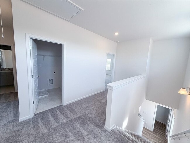Building Photo - 1017 Stiles Rd SW