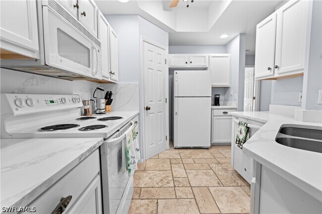 Building Photo - 14967 Rivers Edge Ct