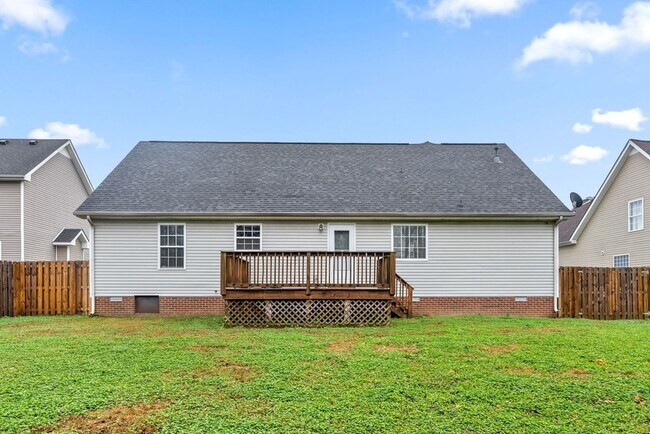 Building Photo - 1626 Autumn Dr