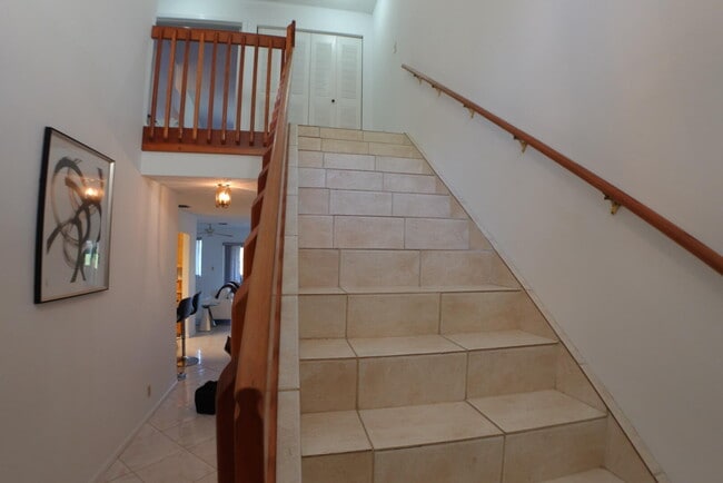 Building Photo - 2274 Discovery Cir W