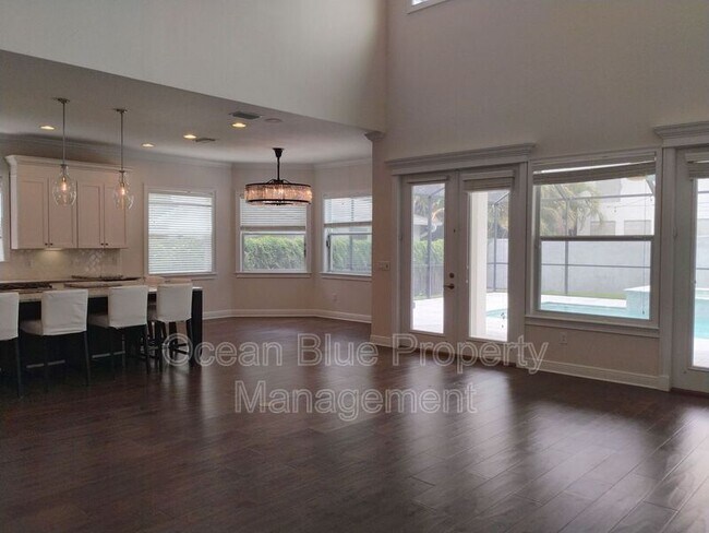 Building Photo - 3107 W Lawn Ave