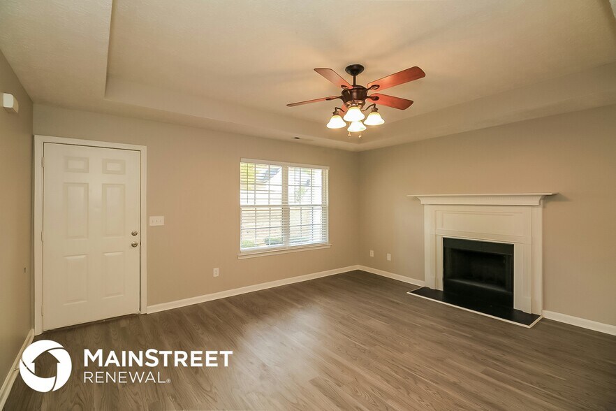 Building Photo - 7 Mineral Springs Ct