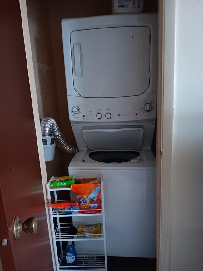 Building Photo - 2148 Auburn Ave