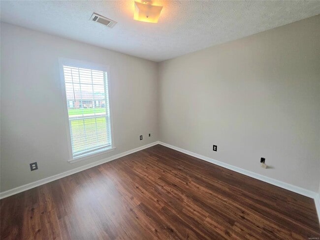 Building Photo - 63 Lilly Pad Cir