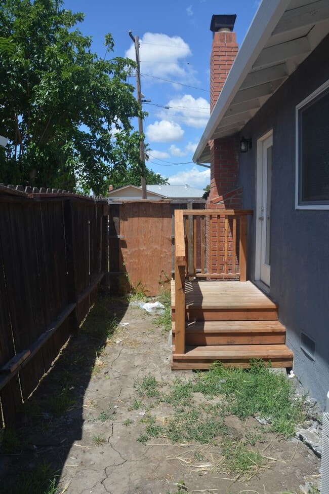 Building Photo - Beautifully Remodeled Antioch Delta Fair A...