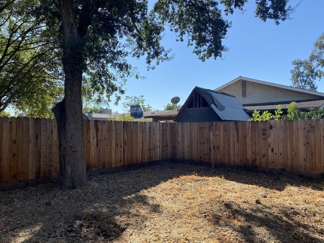 Building Photo - 1312 Pietriana Way