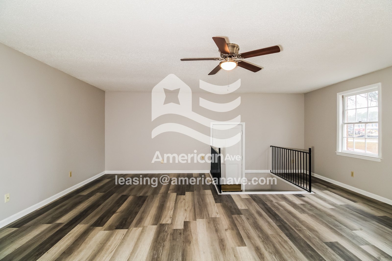 Building Photo - 9574 Windsor Lake Blvd