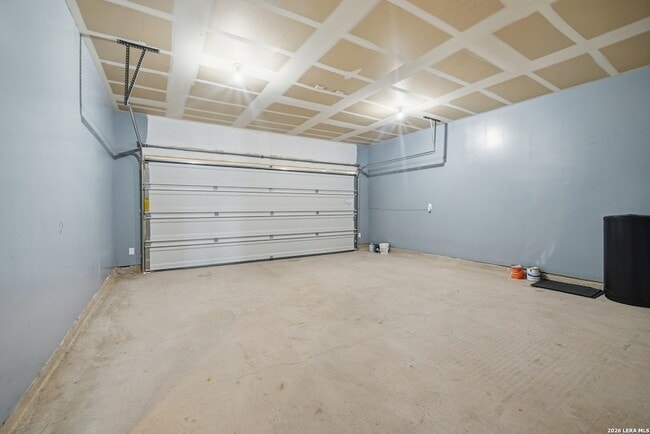 Building Photo - 8355 Falcon Meadow Dr