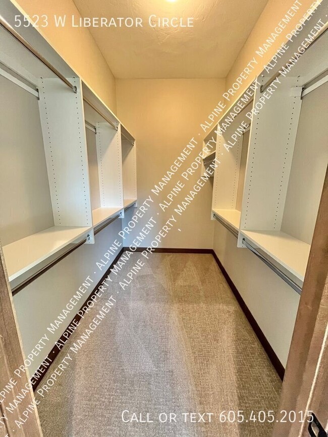 Building Photo - 5523 W Liberator Cir
