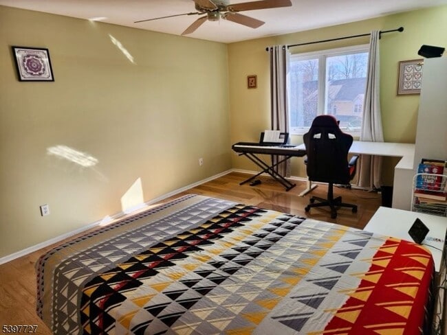 Building Photo - 48 Edgefield Dr