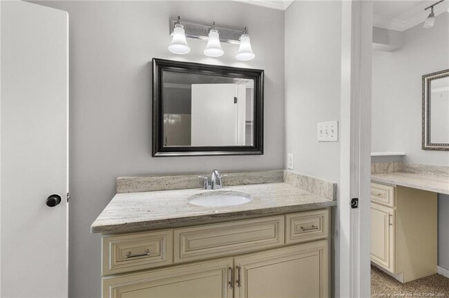 Building Photo - 5725 Waterwood Dr