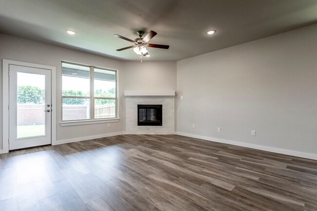 Building Photo - 14409 Spitfire Trail