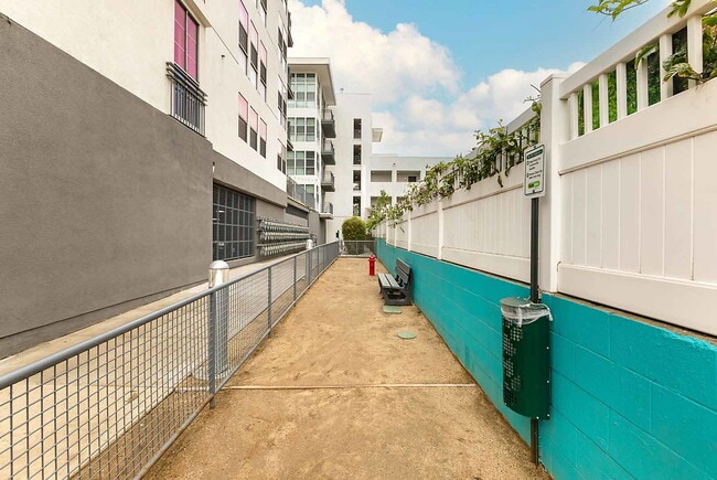 Building Photo - The Stuart at Sierra Madre Villa