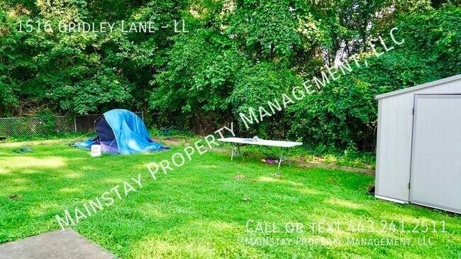 Building Photo - 1516 Gridley Ln