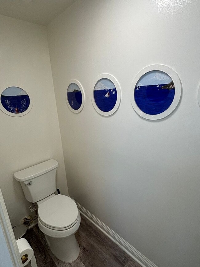 Building Photo - Remodelled Two Bedroom Condo with Ocean Views for Days!