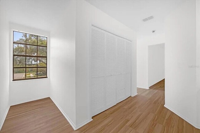 Building Photo - Beautiful 2 stories home with Pool available for rent !!!