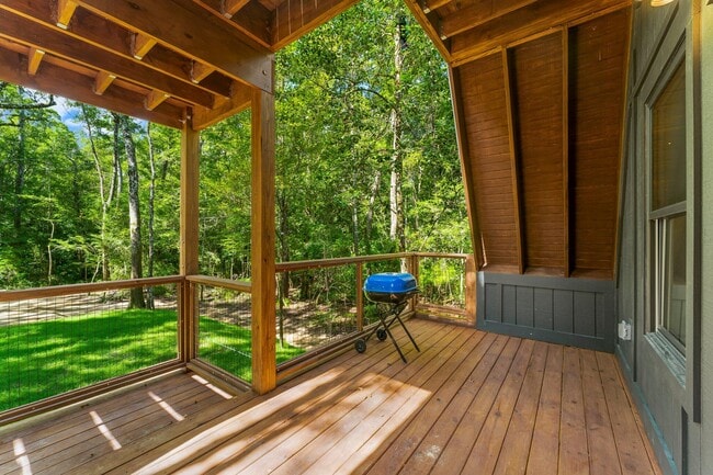 Building Photo - 493 Choctawhatchee River Rd