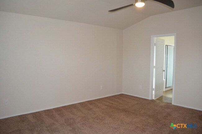 Building Photo - 4808 Green Meadow St