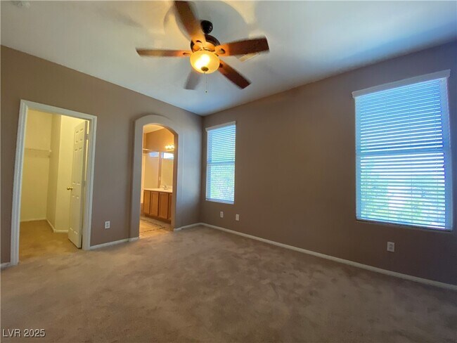 Building Photo - 5680 Arrow Tree St