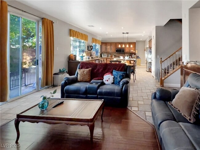 Building Photo - 211 Belle Isle Ct