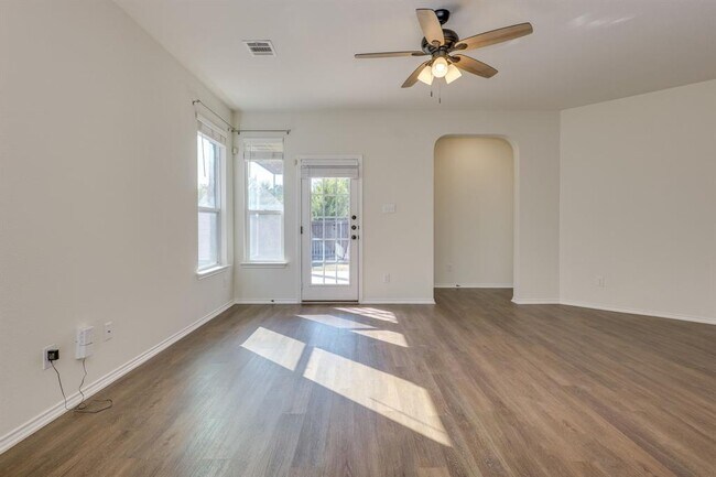 Building Photo - 17006 Gibbons Path
