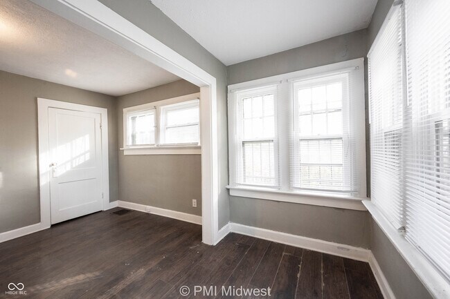 Building Photo - 1344 Burdsal Pkwy