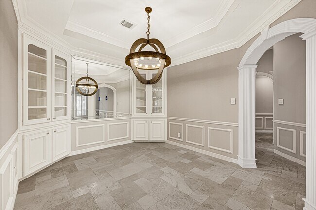 Building Photo - 6403 Parkriver Crossing