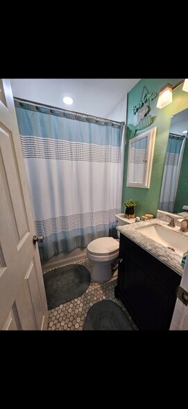 Building Photo - 2530 51st St N