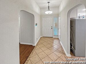 Building Photo - 26023 Indian Clf