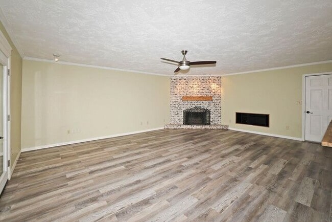 Building Photo - 7303 Calumet Pl