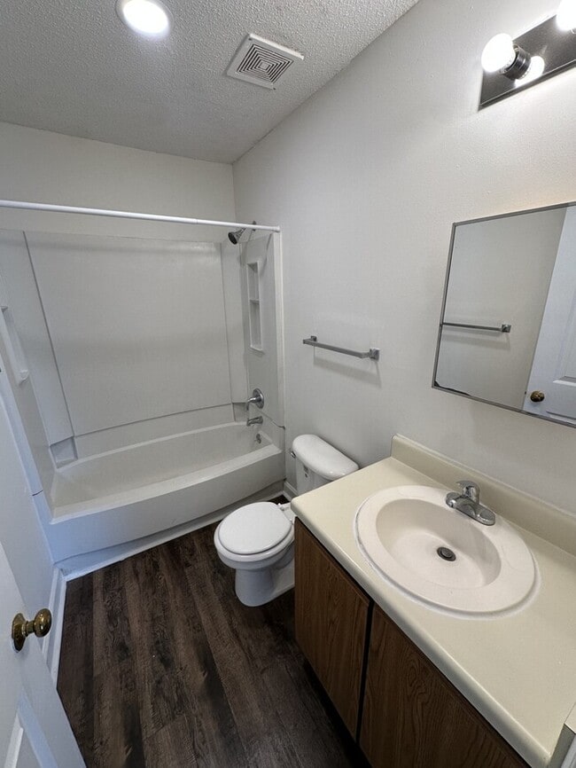 Building Photo - 3521-102 Ivy Commons Drive