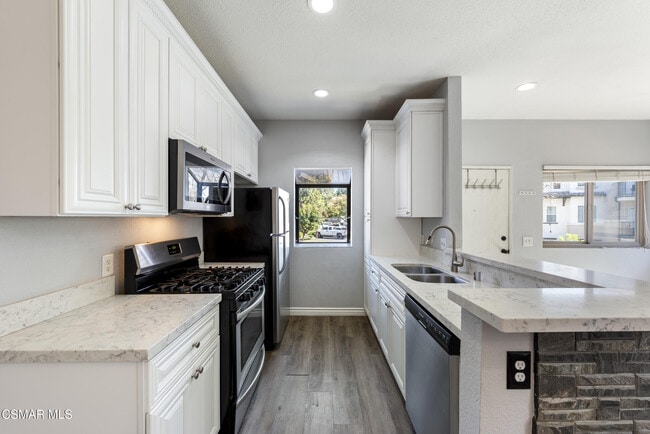 Building Photo - 152 Maegan Pl