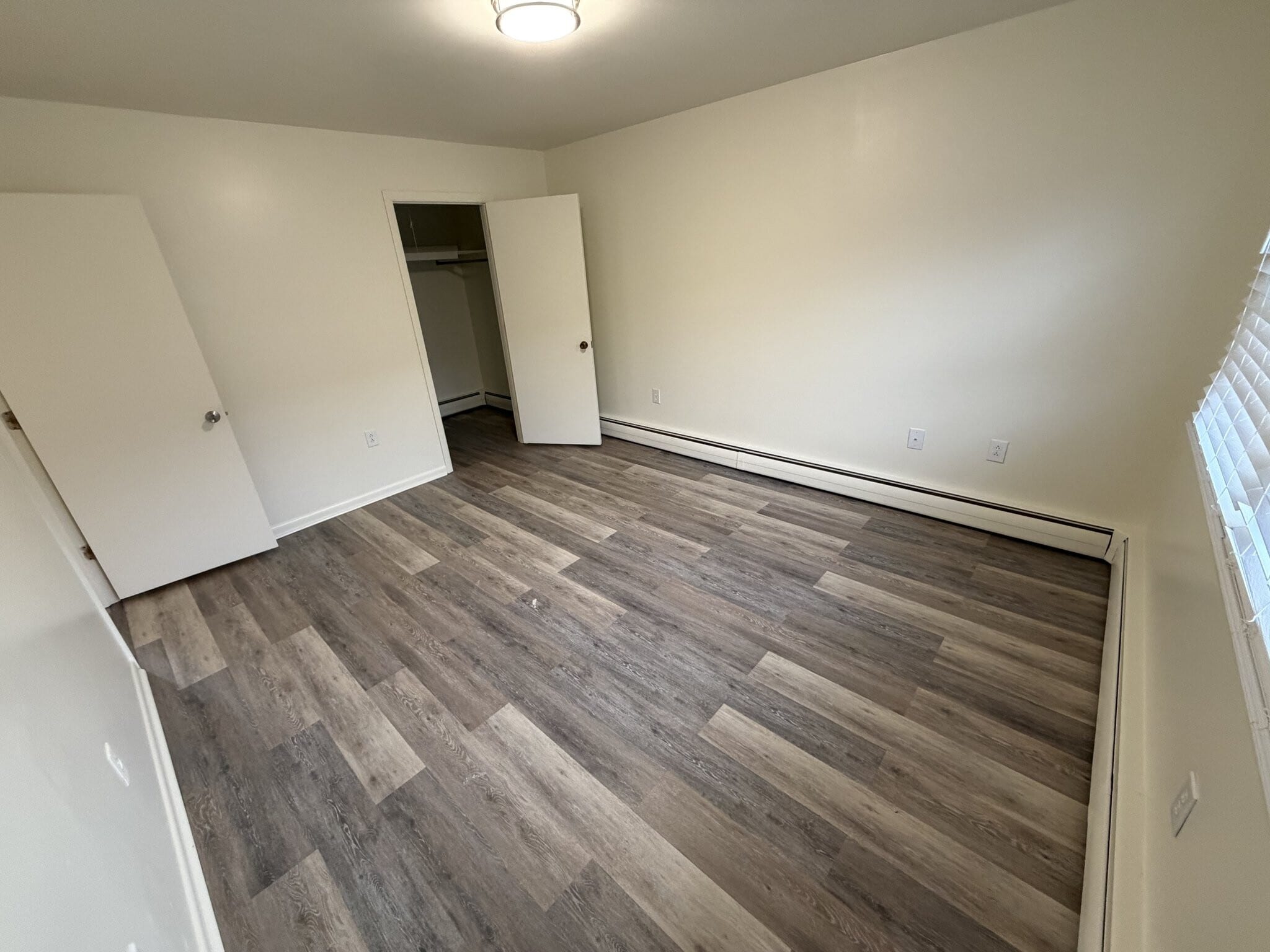 Building Photo - 700 Fayette St