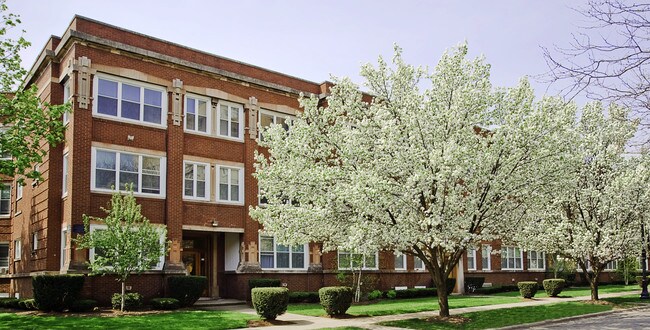 Primary Photo - 908-922 Main Street