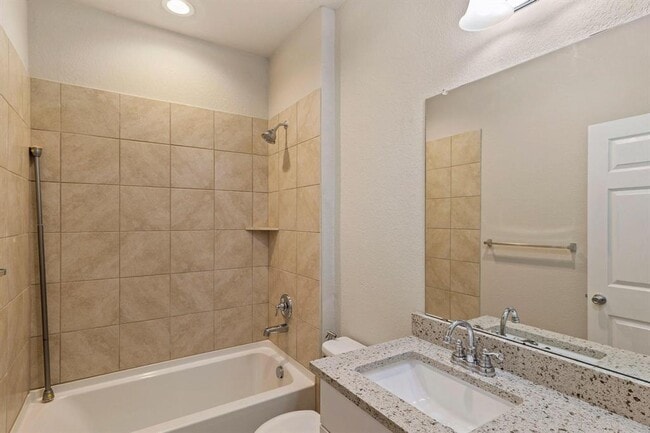 Building Photo - 1341 Eagle Ray St
