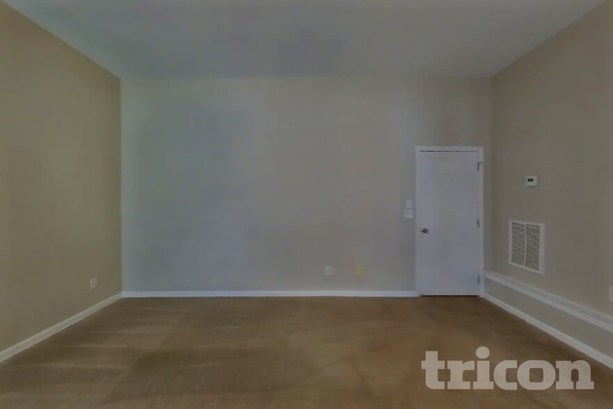 Building Photo - 7587 Poplar Falls St