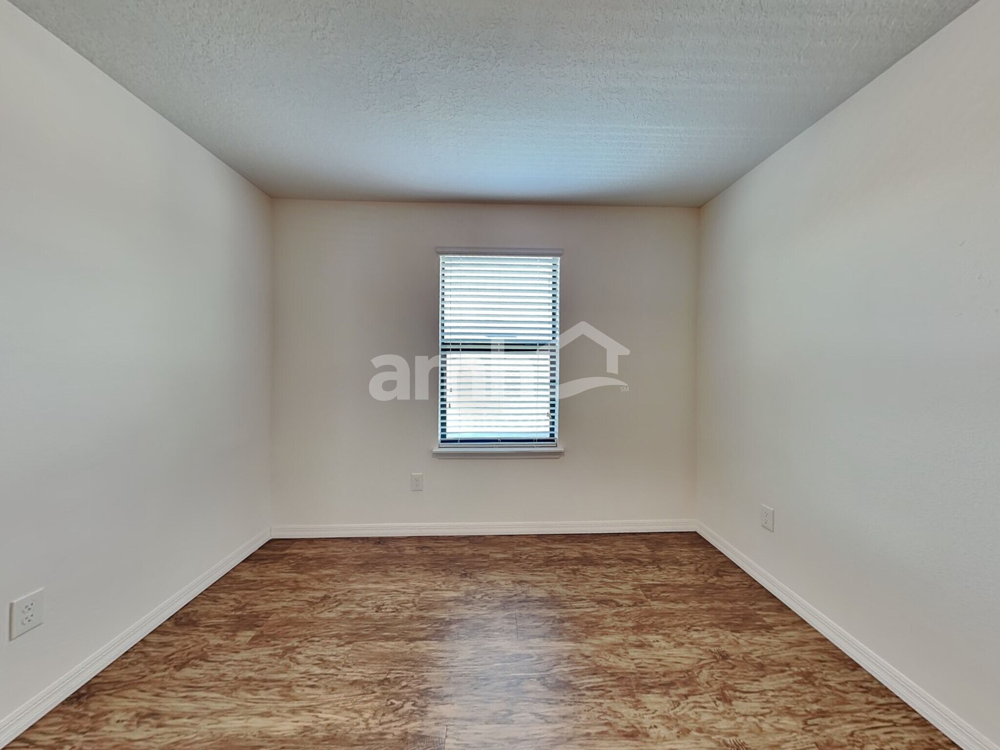 Building Photo - 11861 Thicket Wood Dr