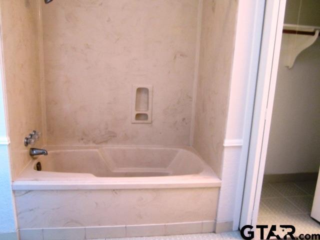 Building Photo - 103 Wendy Dr