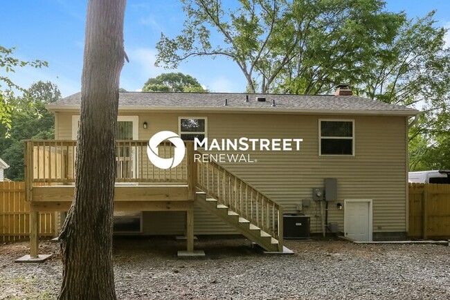 Building Photo - 5013 Split Oak Dr